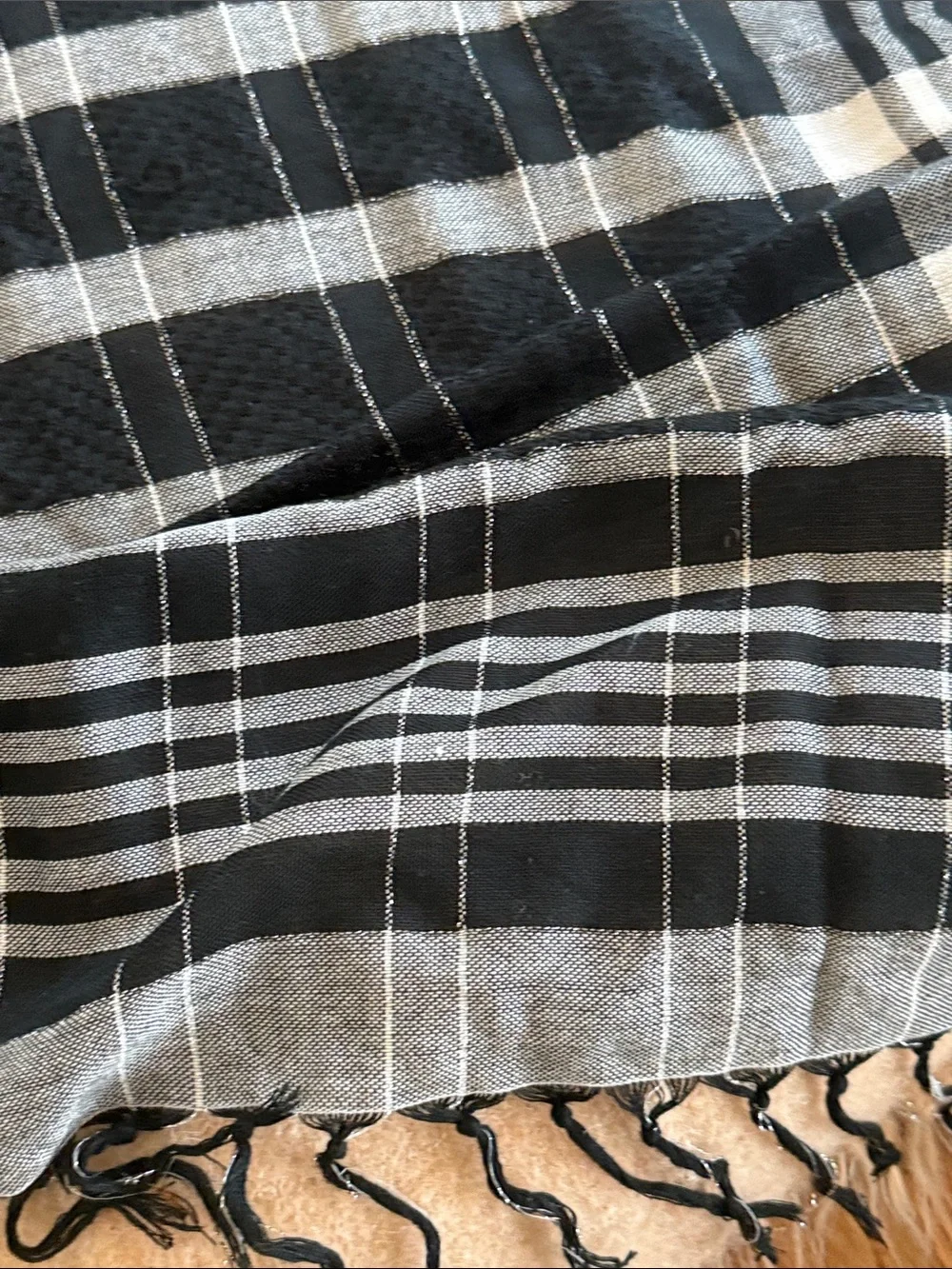 Express Black and white scarf with silver tinsel sqaure shaped